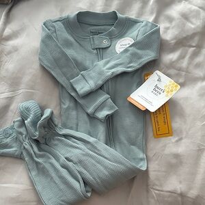 NWT Burt's Bees Soft Teal Ribbed Baby Pajama Set
